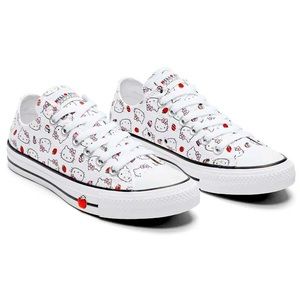 Converse Hello Kitty Low Chucks